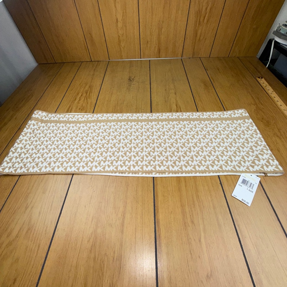 Michael Michael Kors Logo Monogram Knit Scarf Camel Cream 537495C NEW
